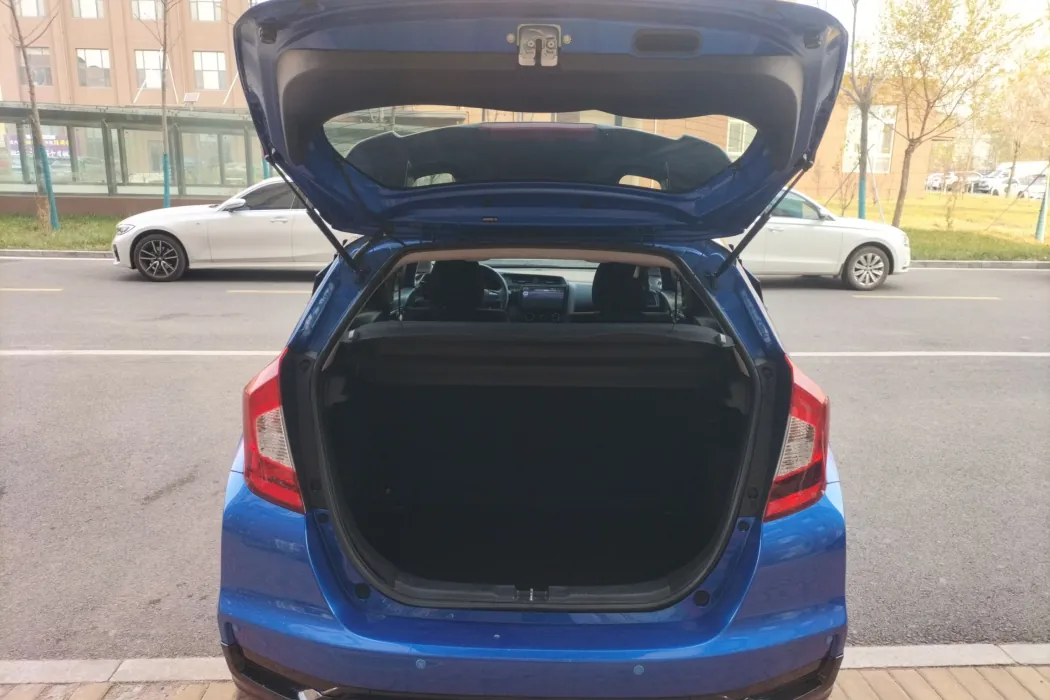 Фото машины 14