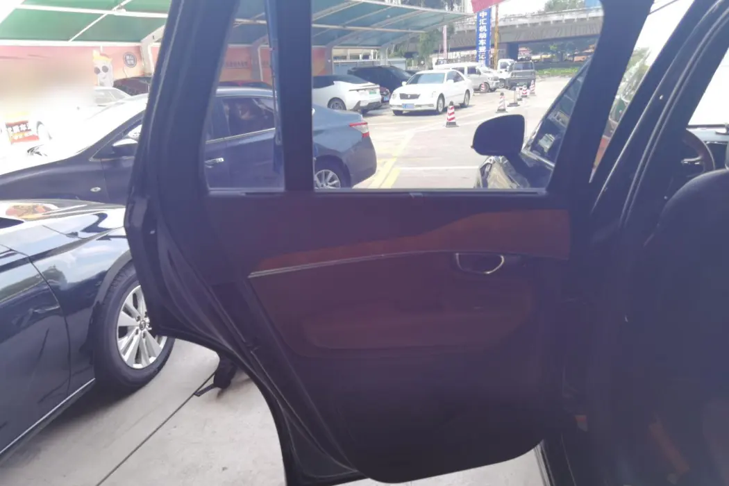 Фото машины 26