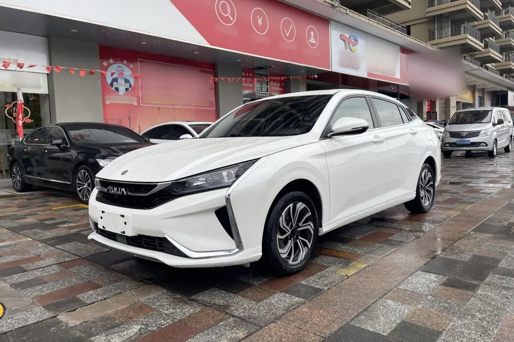 Dongfeng Fengshen Yixuan 2021 230T Automatic Engine Tracking Version