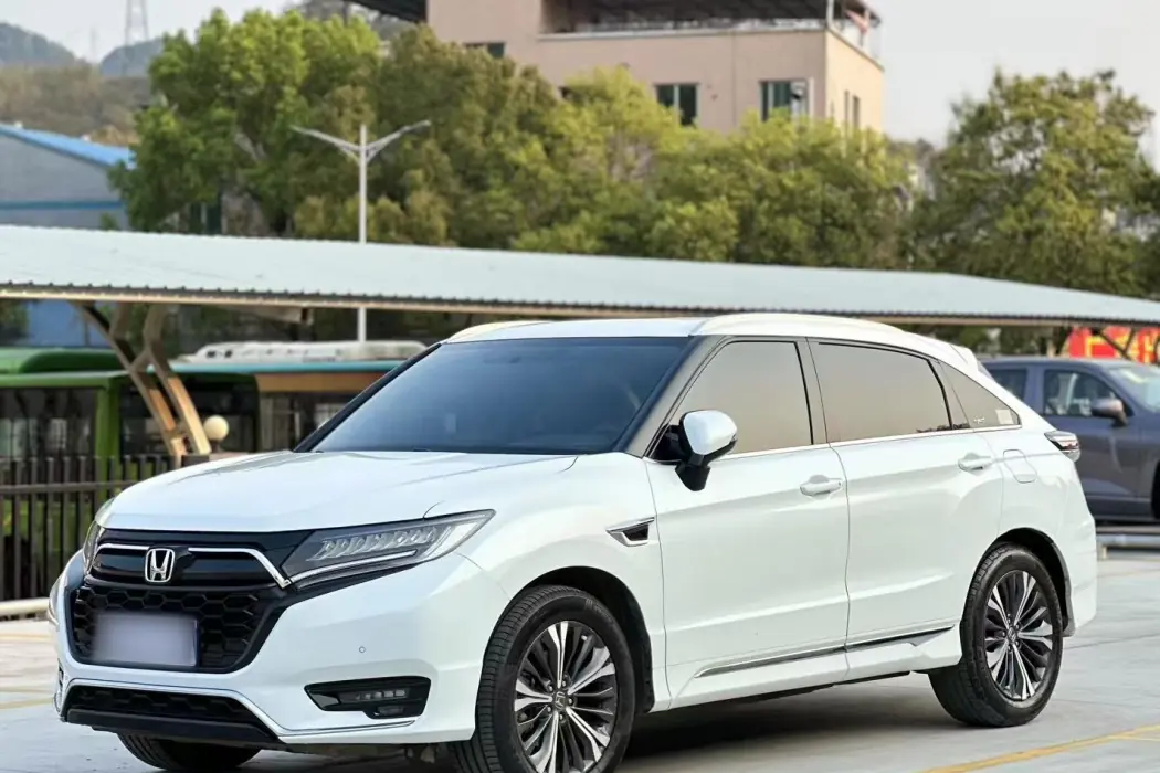 Honda UR-V 2020 370TURBO 2WD Premium Edition