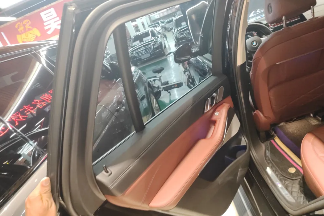 Фото машины 26