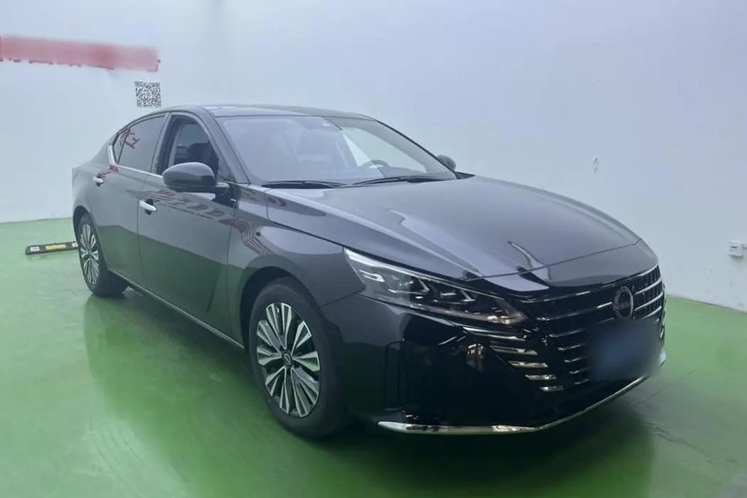 Nissan Teana 2024 2.0L SV Black Gold Edition