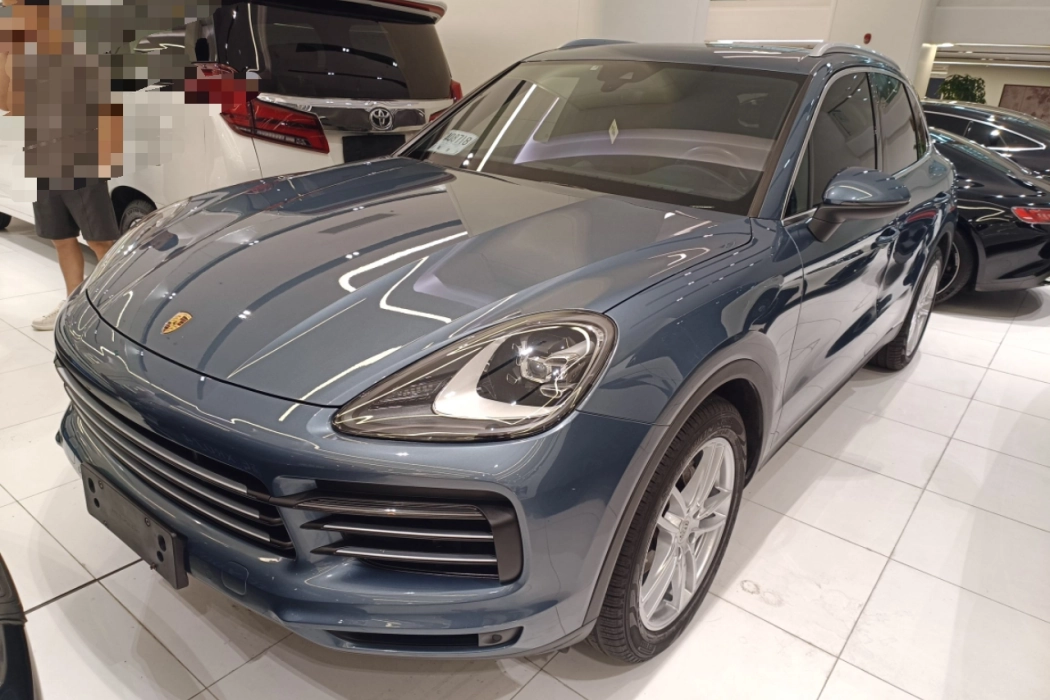 Porsche 2019 Cayenne 3.0T