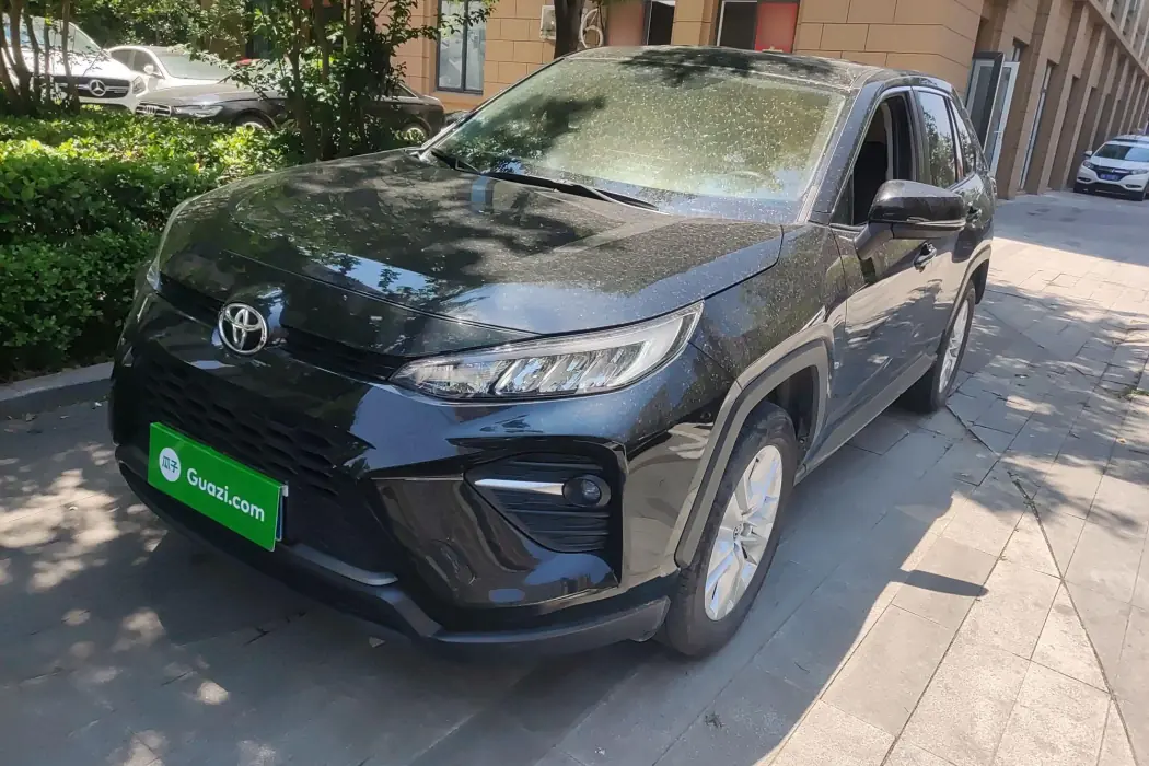 Toyota Weilanda 2022 facelift 2.0L CVT two-wheel drive leading version