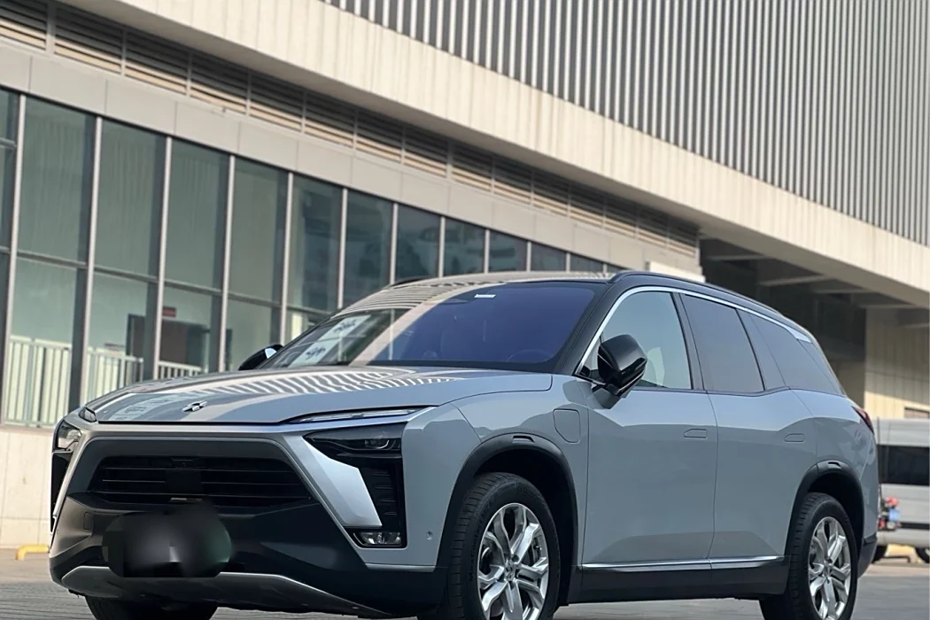 Nio ES8 2020 415KM six-seater version