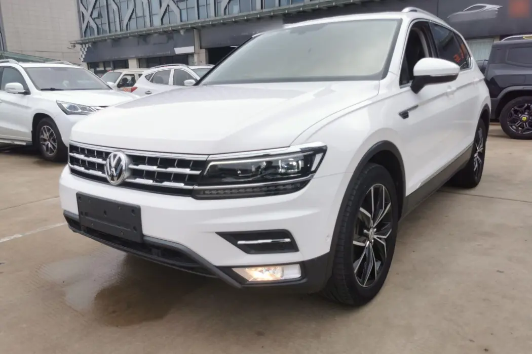 Volkswagen Tiguan L 2018 330TSI automatic two-wheel drive ultimate edition