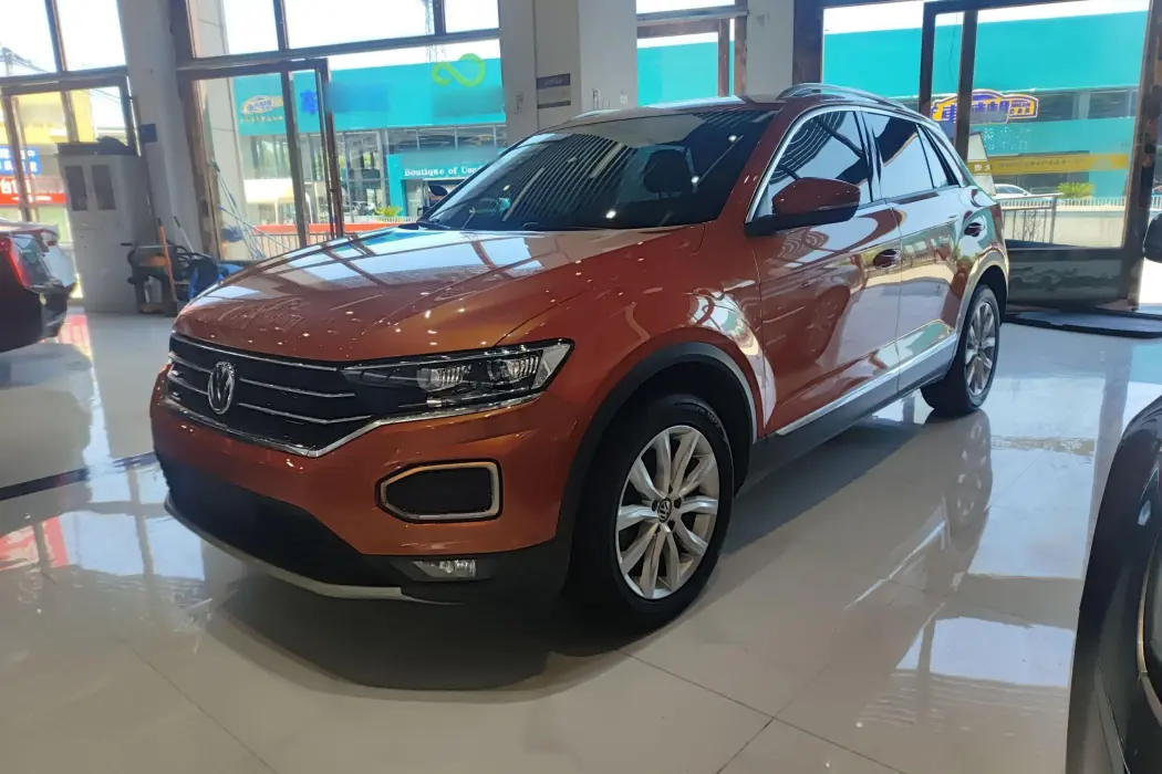 Volkswagen T-ROC exploring Song 2018 230TSI DSG two-wheel drive enterprising National V