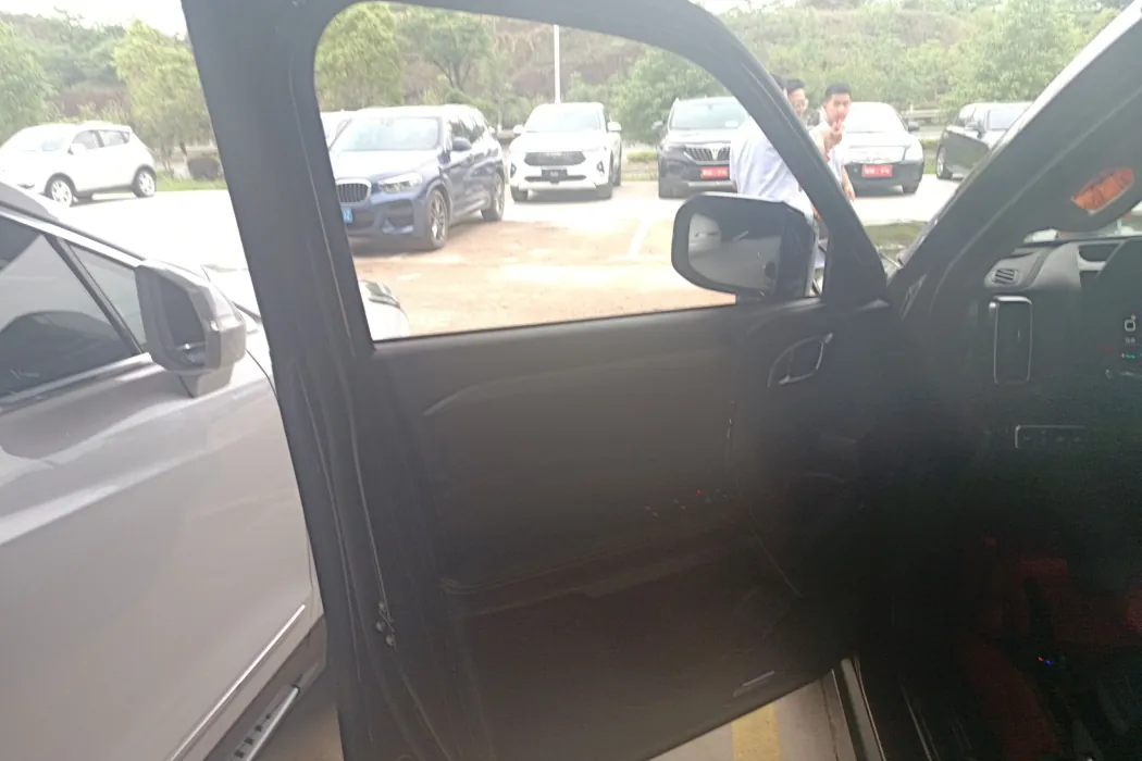 Фото машины 25