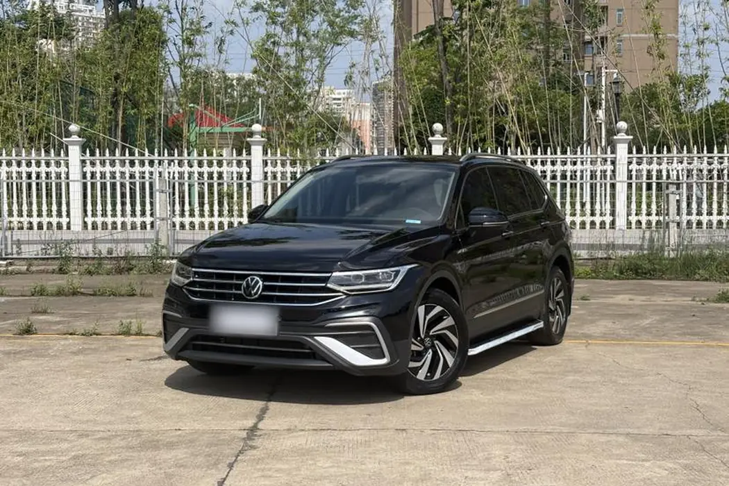 Volkswagen Tiguan L 2022 330TSI automatic two-wheel drive Smart Edition