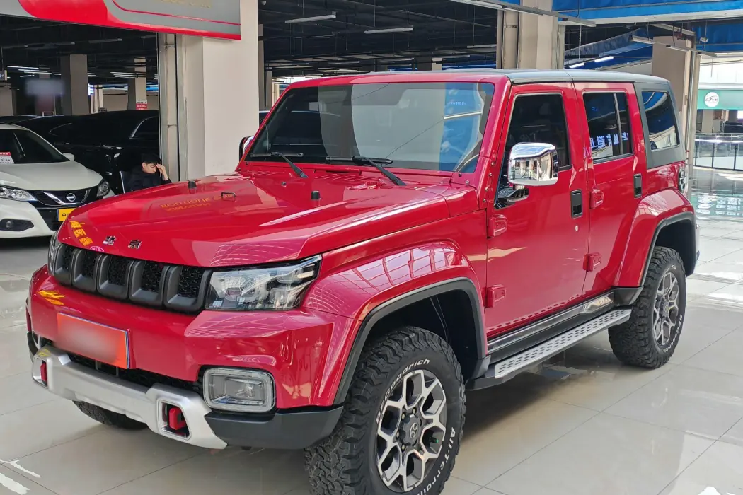 Beijing BJ40 2018 PLUS 2.3T automatic four-wheel drive exclusive edition Country V
