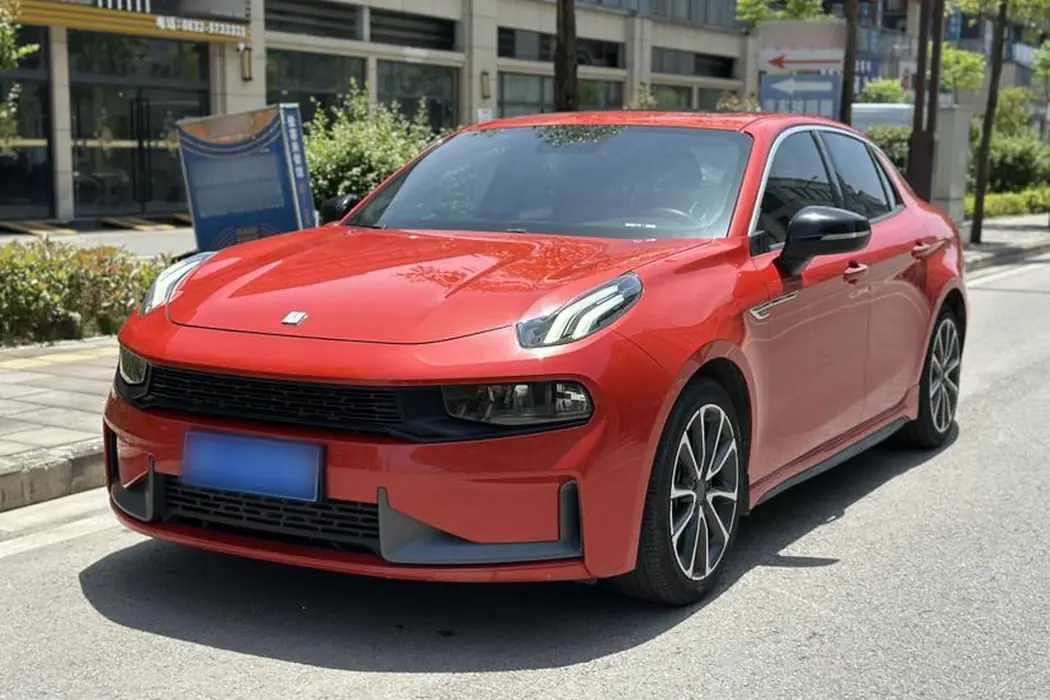 Lynk & Co. 03 2018 Model 1.5 TD DCT Jin Edition Country V