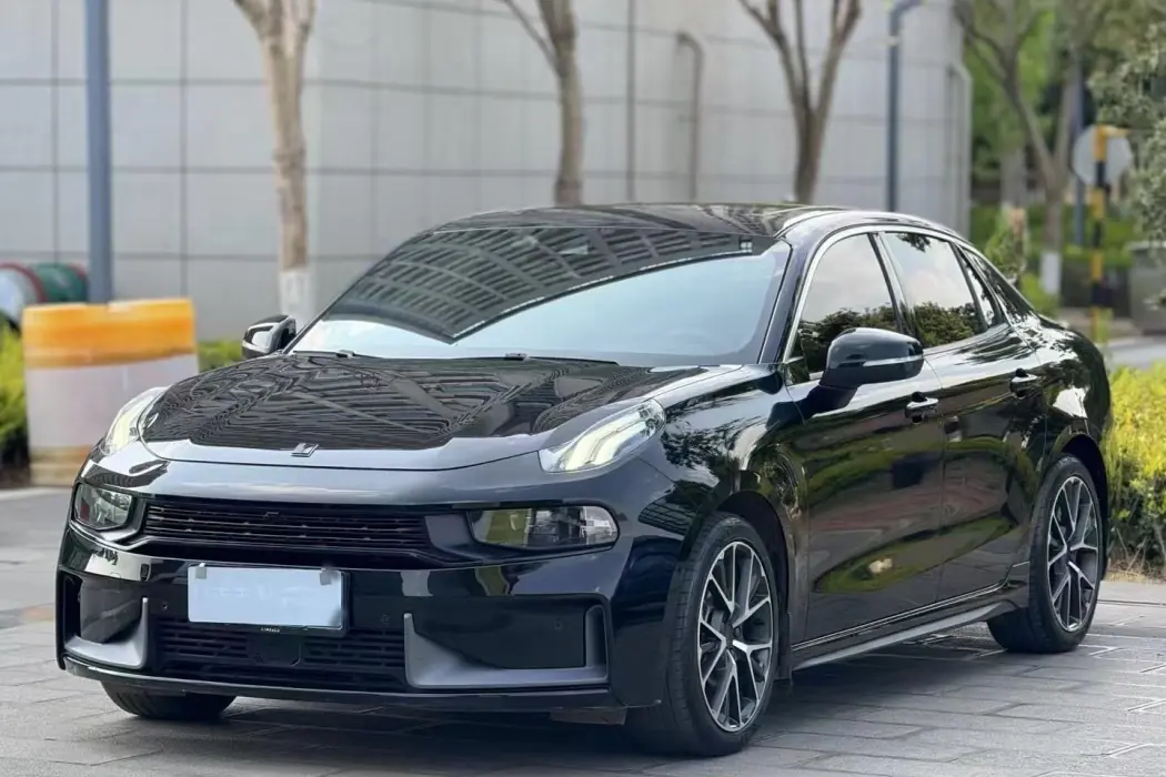 Lynk & Co. 03 2019 Model 1.5 TD DCT Jin Pro Version Country VI