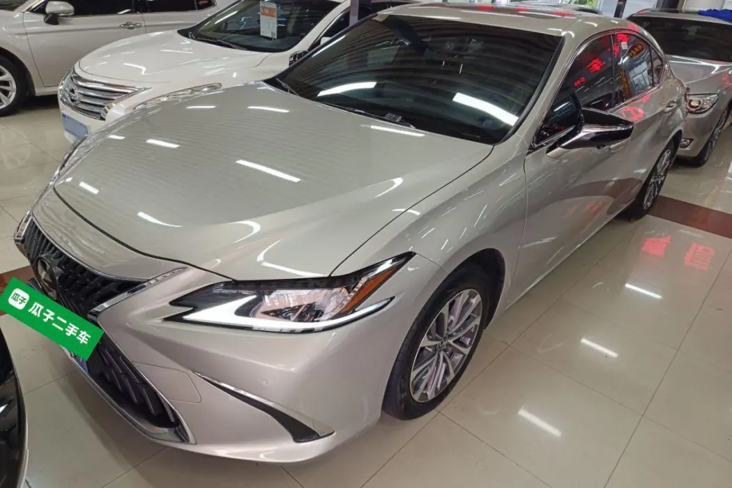 Lexus ES 2022 200 Excellence
