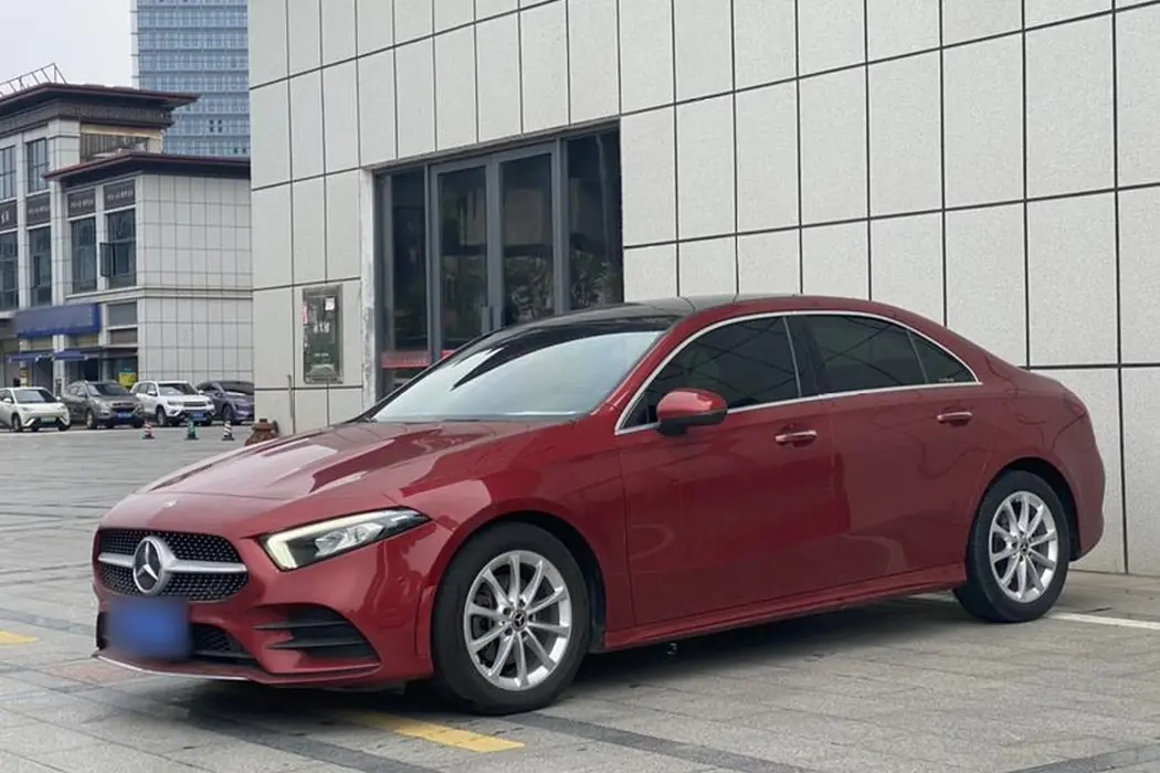 Mercedes-Benz A-Class 2019 A 200 L Sport Sedan