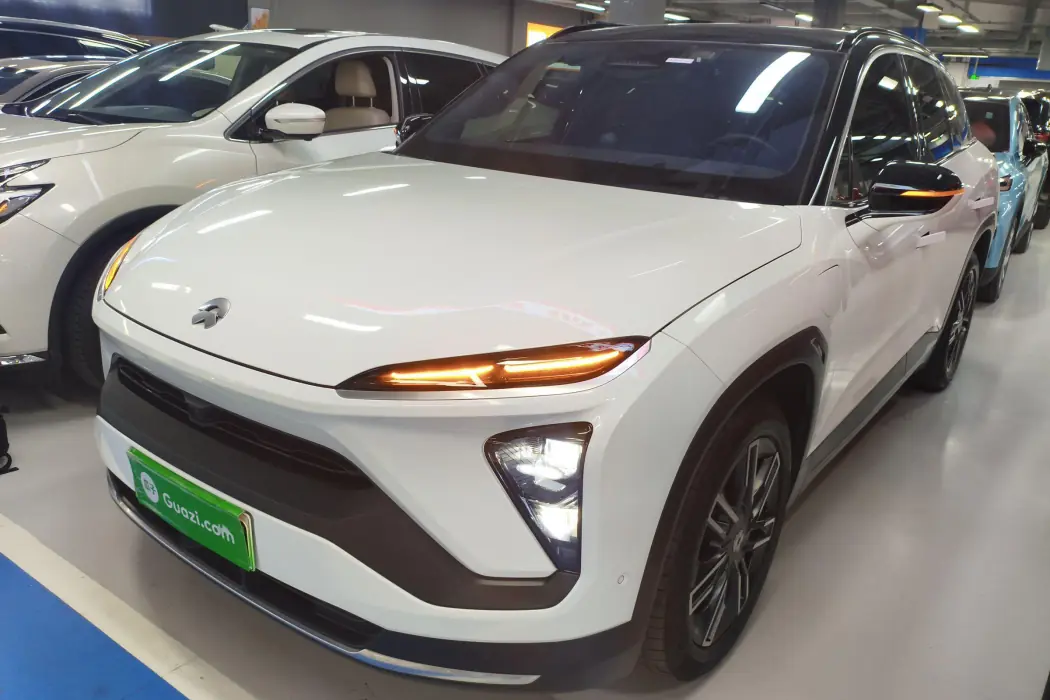 Azera ES6 2020 600KM Sport Edition