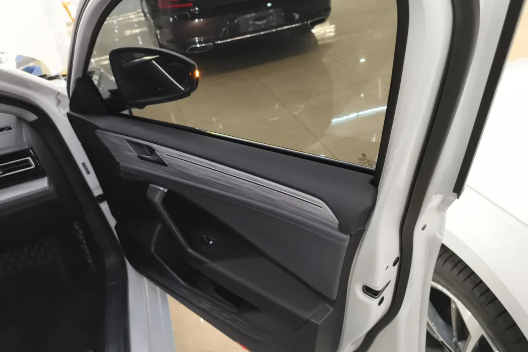 Фото машины 23