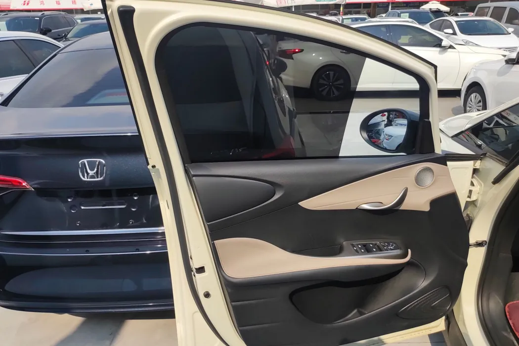 Фото машины 26