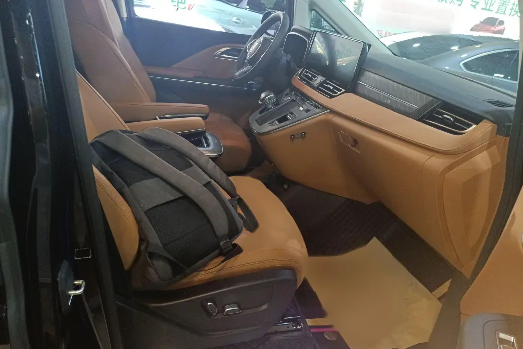 Фото машины 22