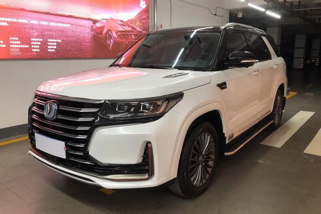 Changan CS95 2021 2.0T 2WD Deluxe