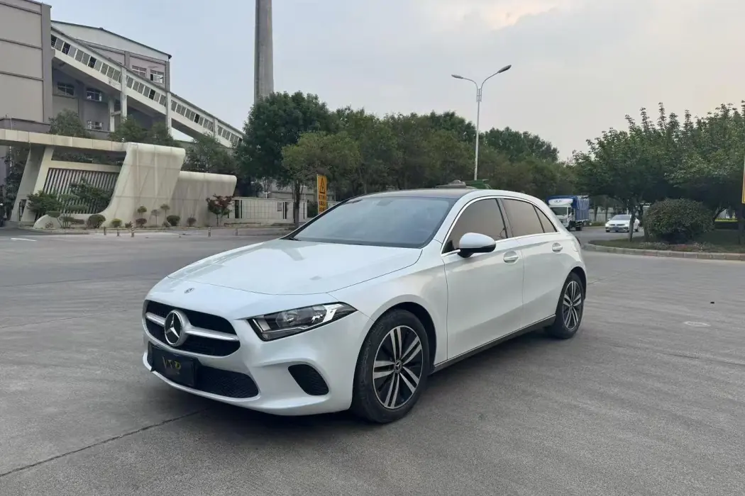 Mercedes-Benz A-class (imported) 2021 A 180