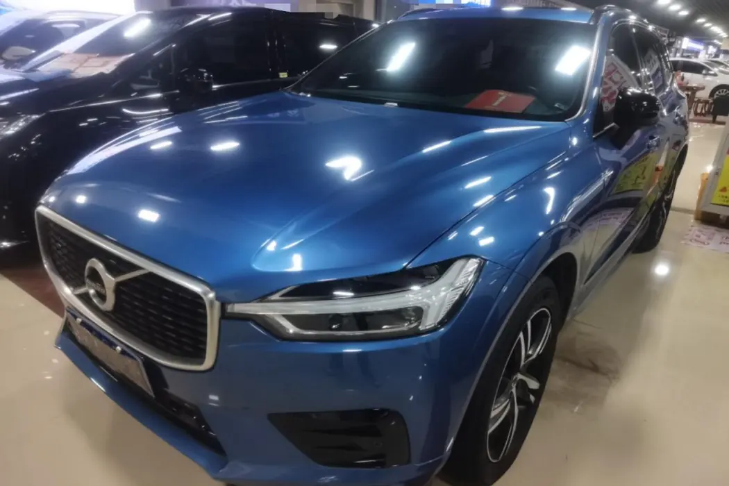Volvo XC60 2020 T5 four-wheel drive Zhiyuan Sports Edition