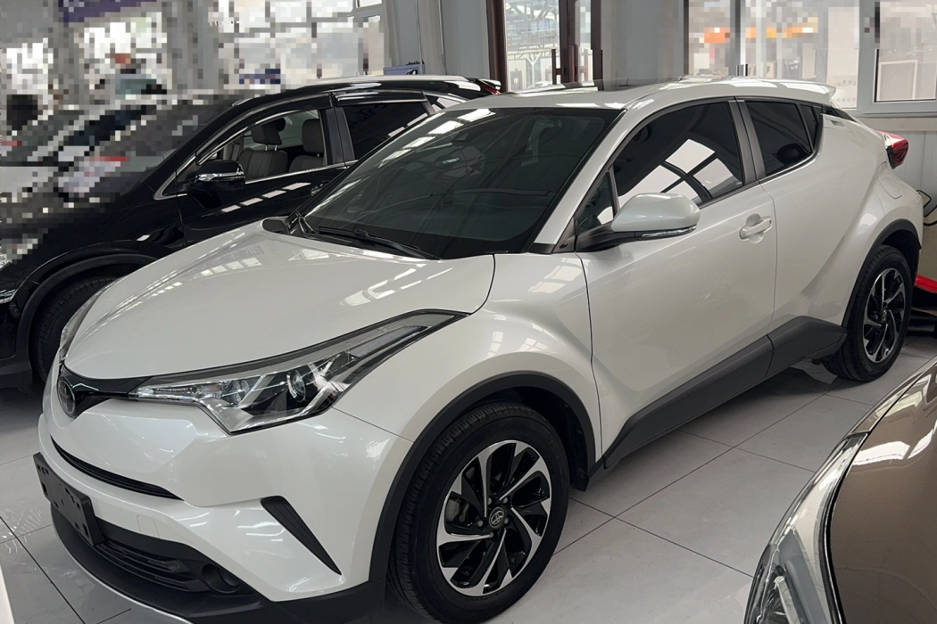 Toyota IZOA IZOA 2020 2.0L Yixiang Edition