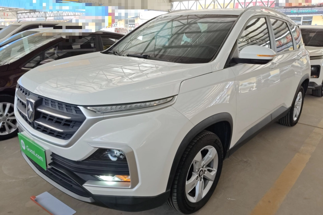 Baojun 530 2018 1.8L automatic elite National V