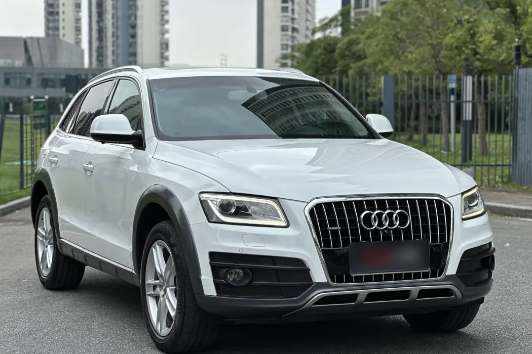 Audi Q5 2018 Classic Edition 40 TFSI Technical