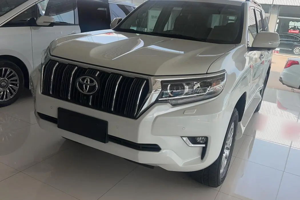 Toyota Prado 2018 3.5L automatic TX-L rear-mounted spare tire
