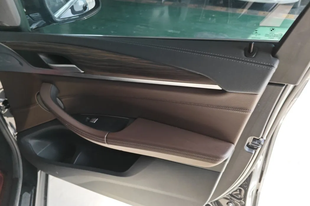 Фото машины 23