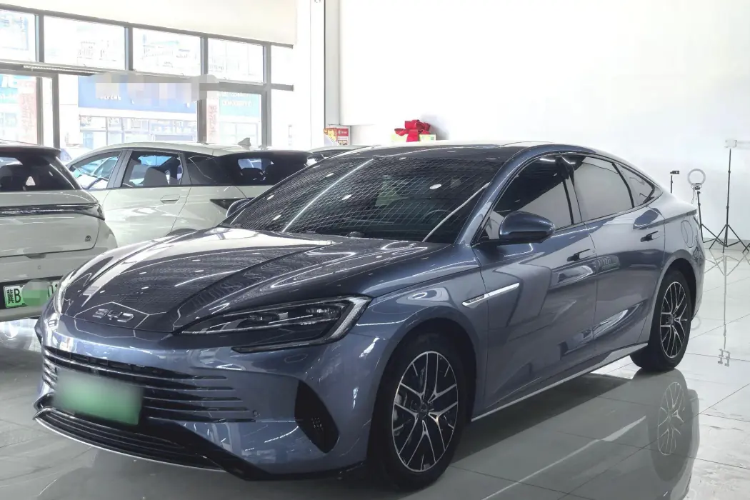 BYD Seal 2023 DM-i 1.5L 121km Luxury