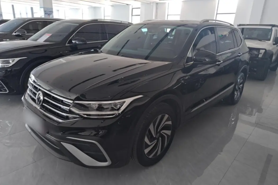Volkswagen Tiguan L 2022 330TSI automatic two-wheel drive Smart Edition
