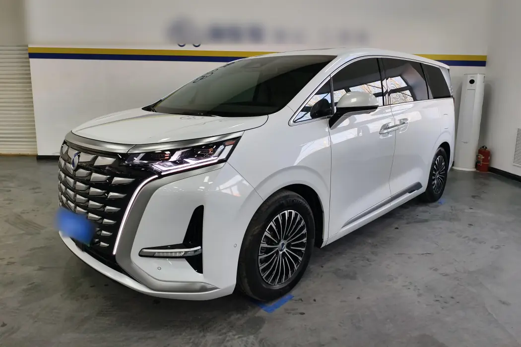 Denza D9 2022 DM-i 970 four-wheel drive flagship model