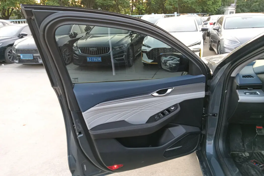 Фото машины 25