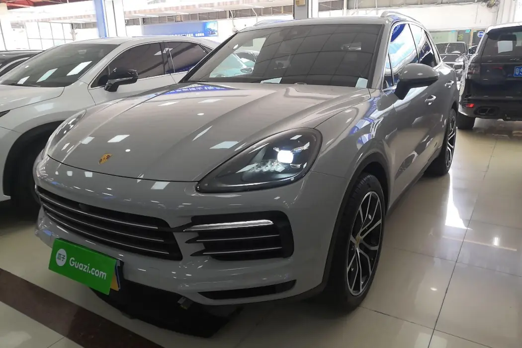 Porsche 2019 Cayenne 3.0T