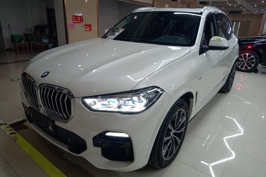 BMW X5 (Import) 2020 xDrive40i M Sport Package