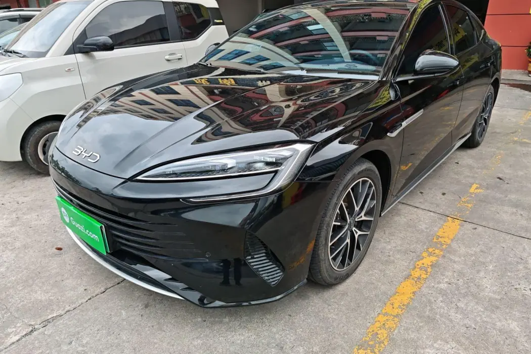 BYD Seal 2023 DM-i 1.5T 121km Premium Type