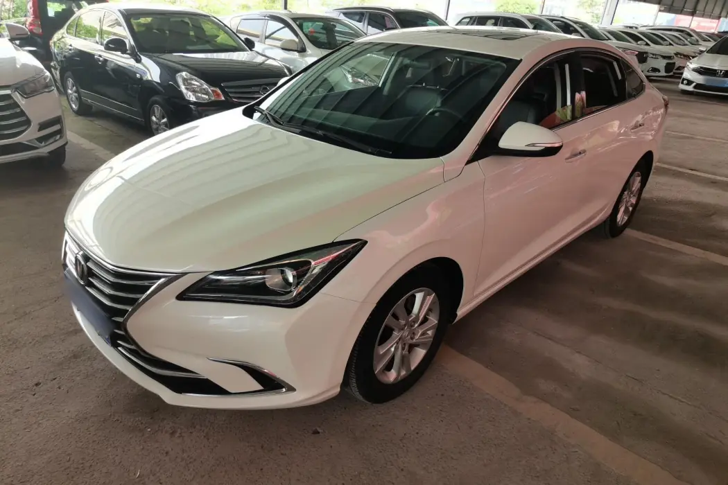 Changan Yidong 2019 high-energy version 1.6 L GDI manual pioneer Country VI
