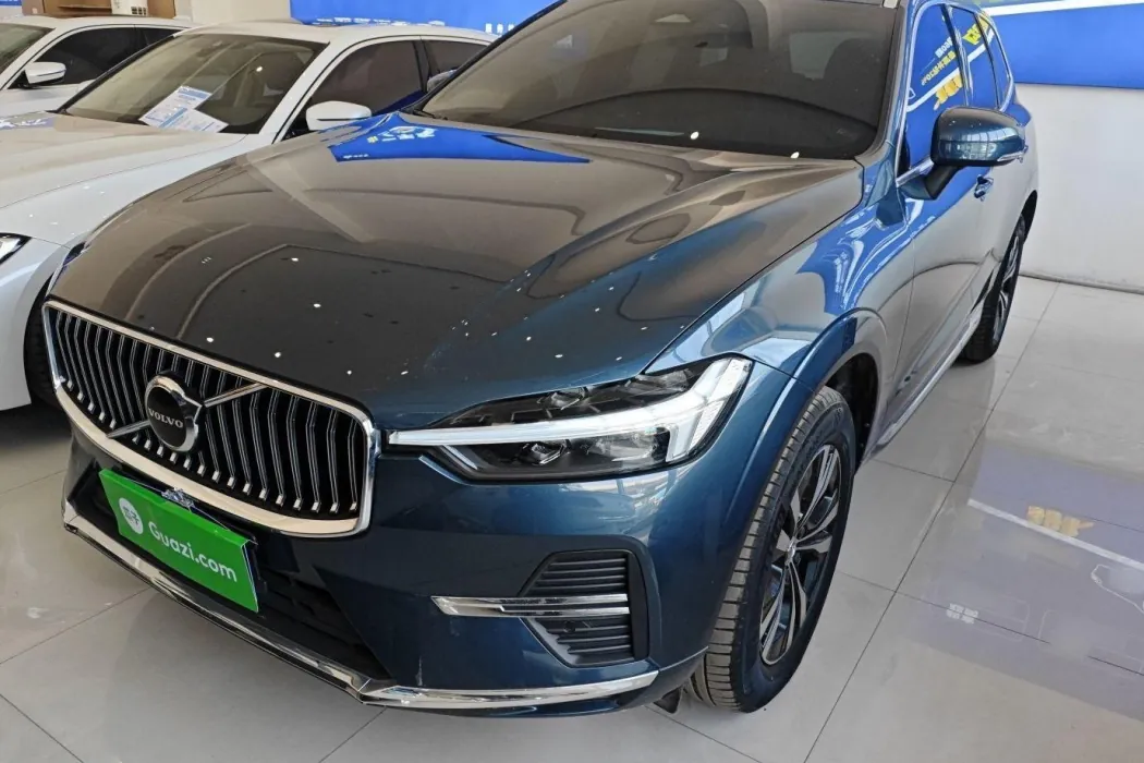 Volvo XC60 2024 B5 four-wheel drive Zhiyi Deluxe Edition