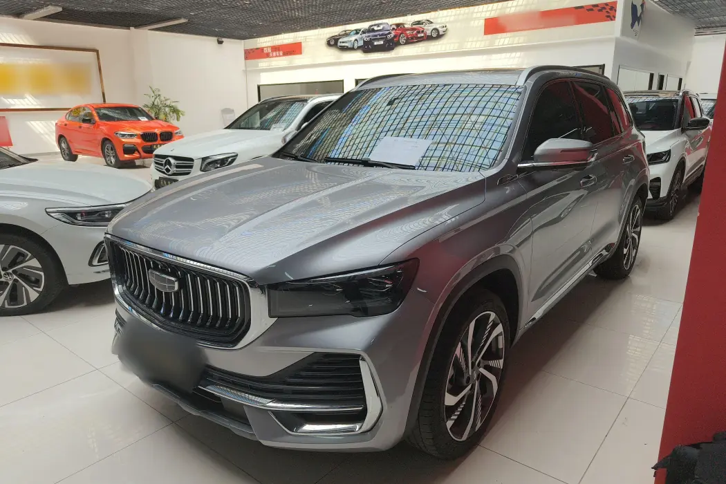 Geely Xingyue L 2023 2.0TD high-power automatic two-wheel drive flagship model