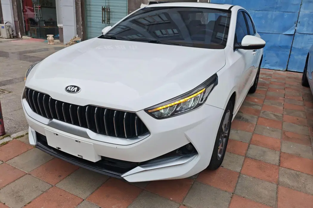 Kia K3 2019 1.5L CVT Smart Connected Edition
