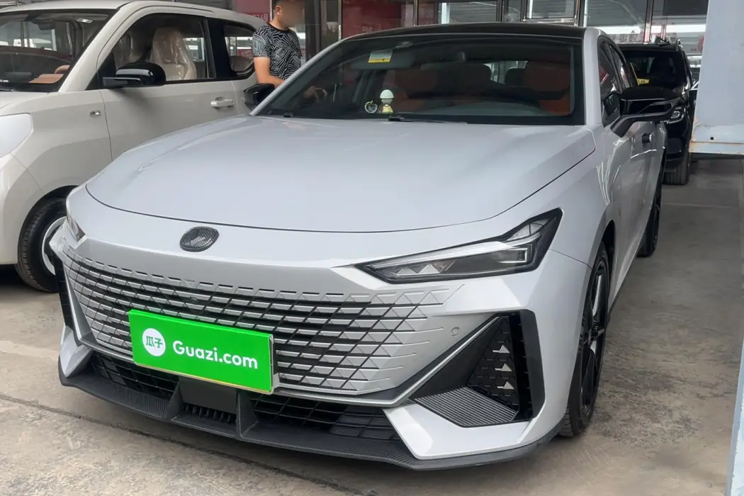 Chang'an UNI-V 2022 1.5T Premium