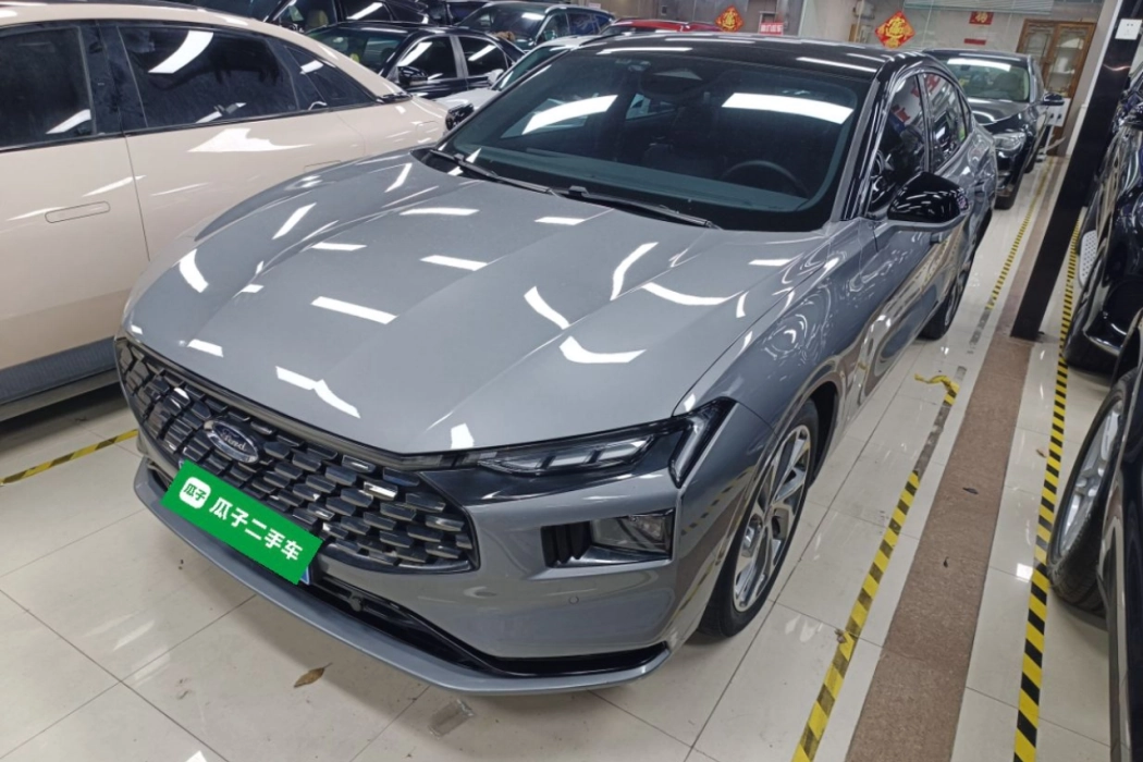 Ford Mondeo 2022 facelift EcoBoost 245 Extreme model