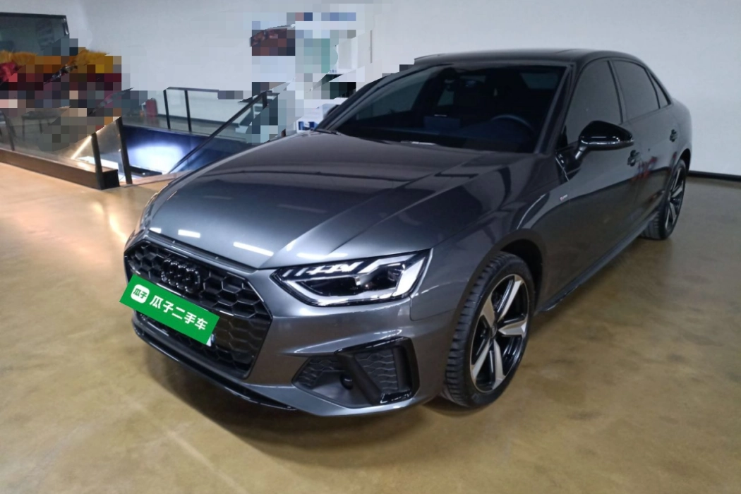 Audi A4L 2023 40 TFSI Luxury Dynamic