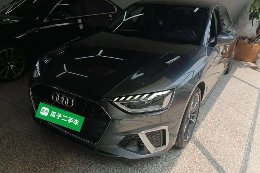 Audi A4L 2022 40 TFSI Stylish Dynamic