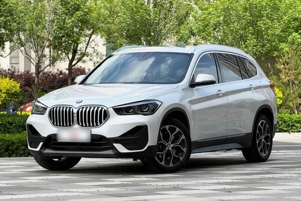 BMW X1 2022 sDrive25Li Leader