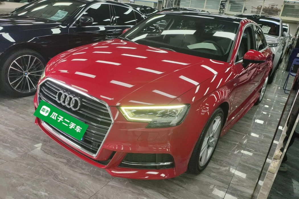 Audi A3 2019 Limousine 35 TFSI Style National V