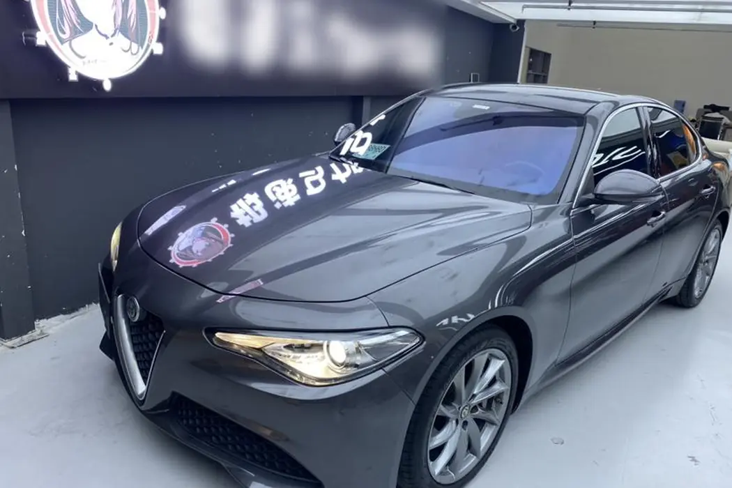 Alfa Romeo Giulia Juliet 2021 2.0T 280HP Deluxe Edition
