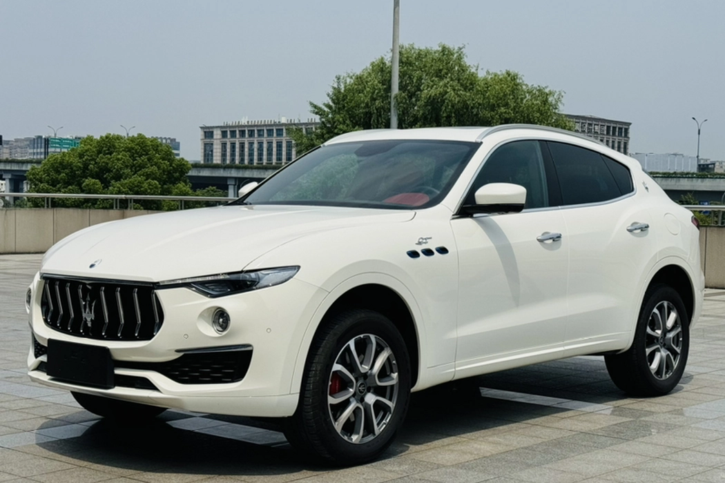 Maserati Levante 2022 2.0T GT Edge Edition