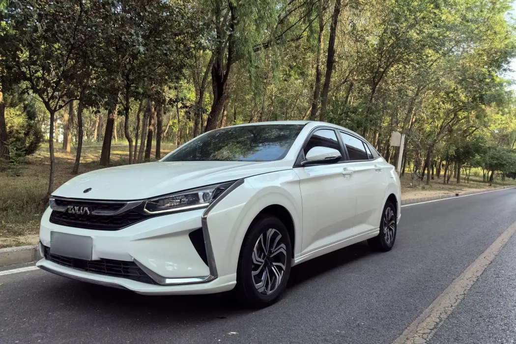 Dongfeng Fengshen Yixuan 2021 230T Automatic Glory Version